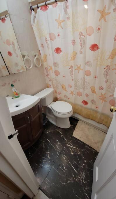 1st Floor Private Apt Near Ferry To Nyc And Park Apartamento