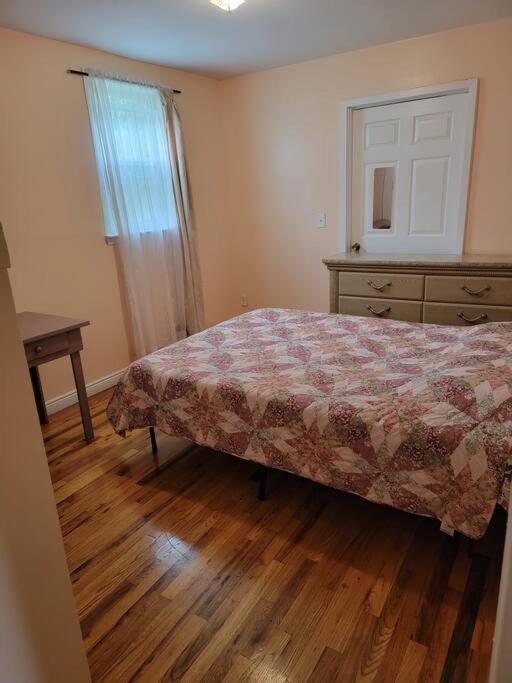 1st Floor Private Apt Near Ferry To Nyc And Park Apartamento Nova York