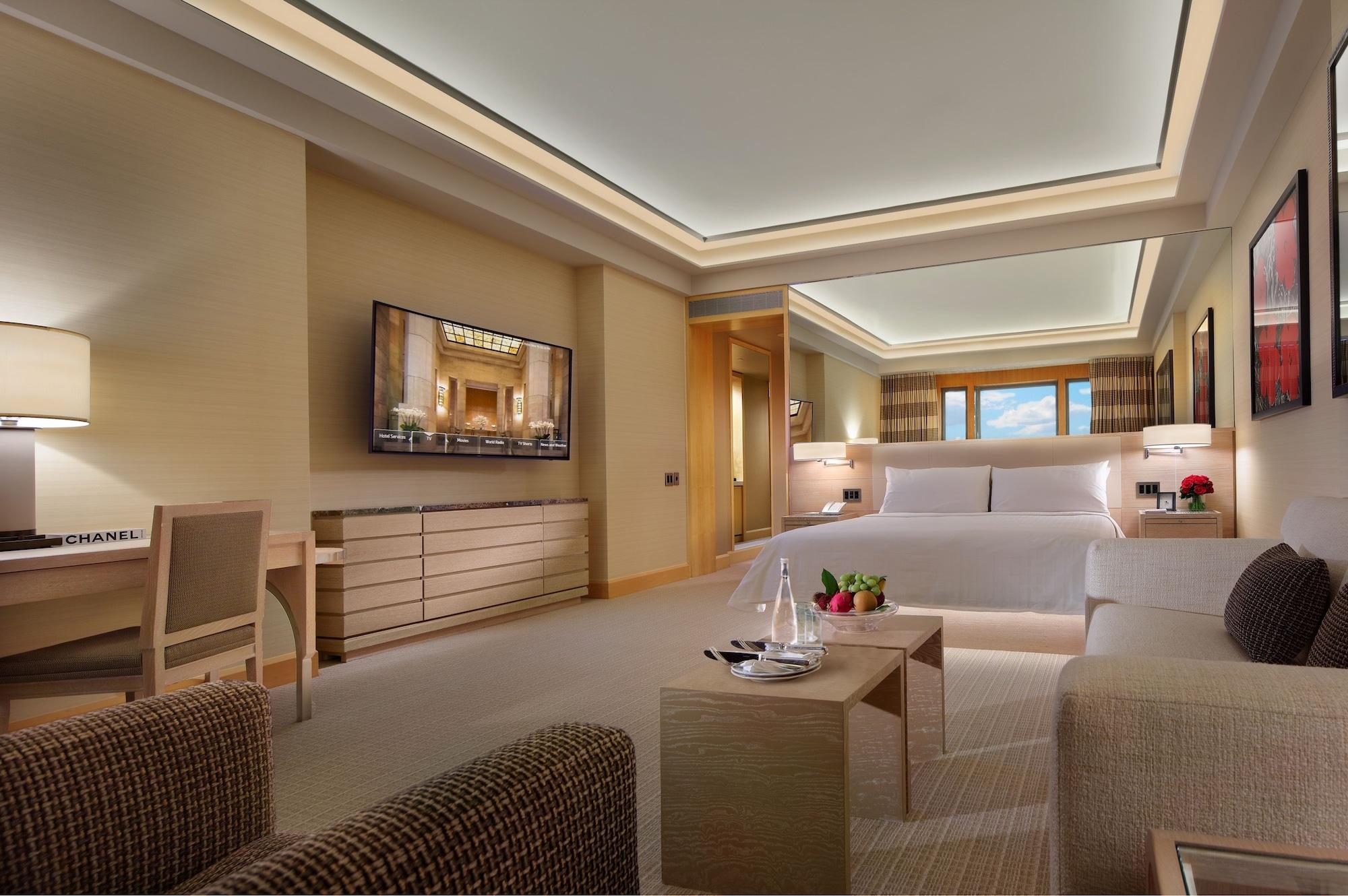 Four Seasons Khách sạn 5*