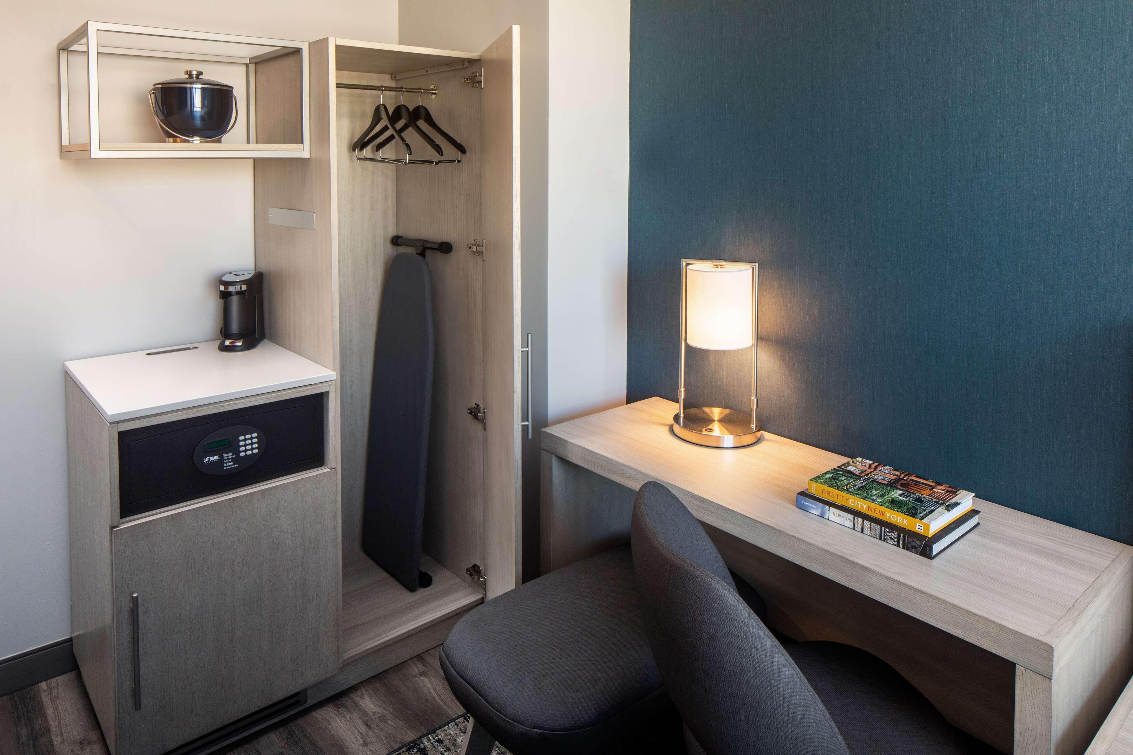 Hyatt Place Chelsea Khách sạn