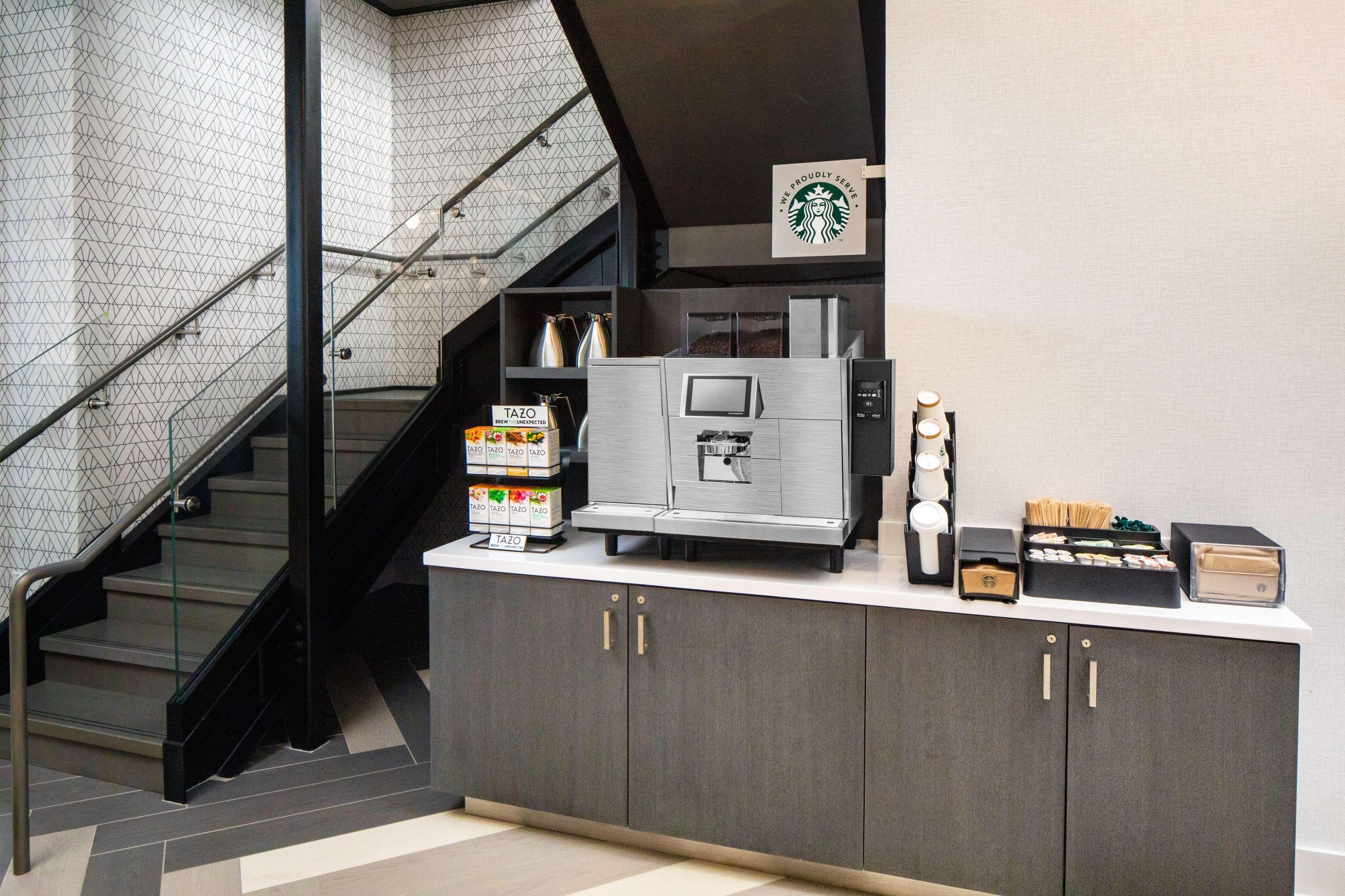Khách sạn Hyatt Place Chelsea 4*