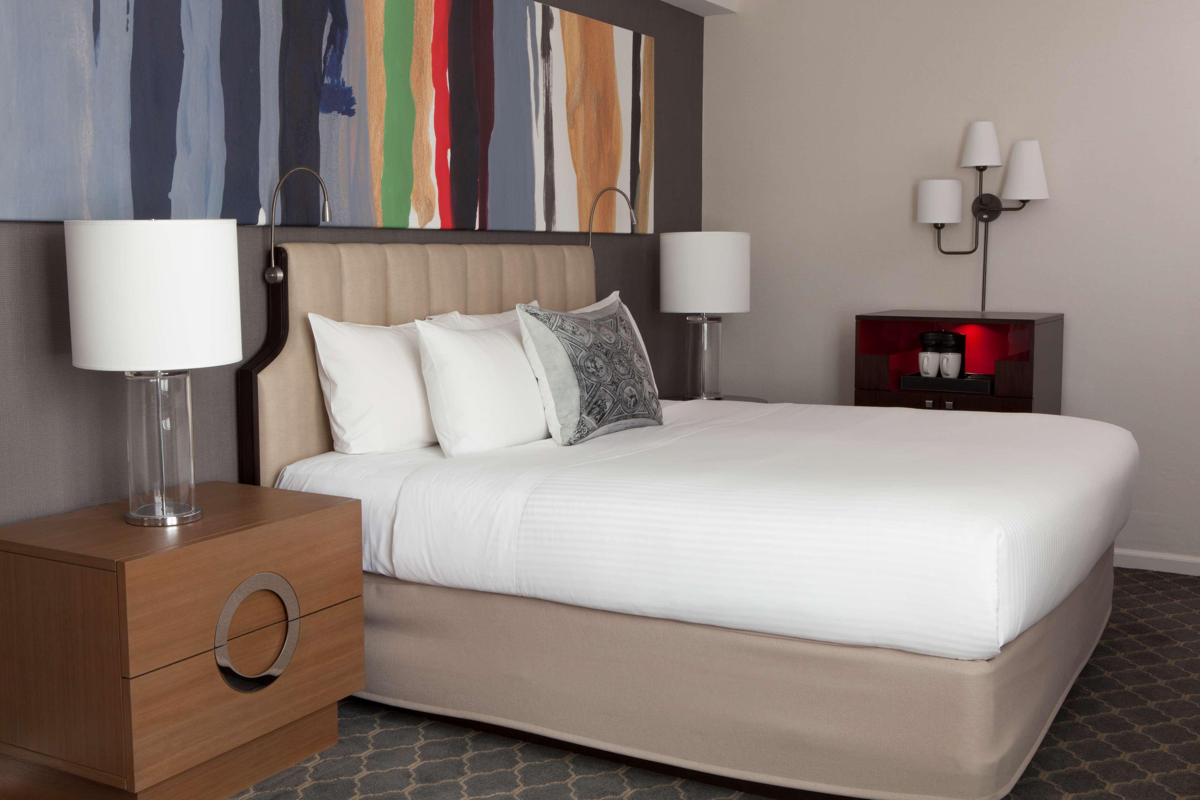 The Fifty Sonesta Khách sạn 4*