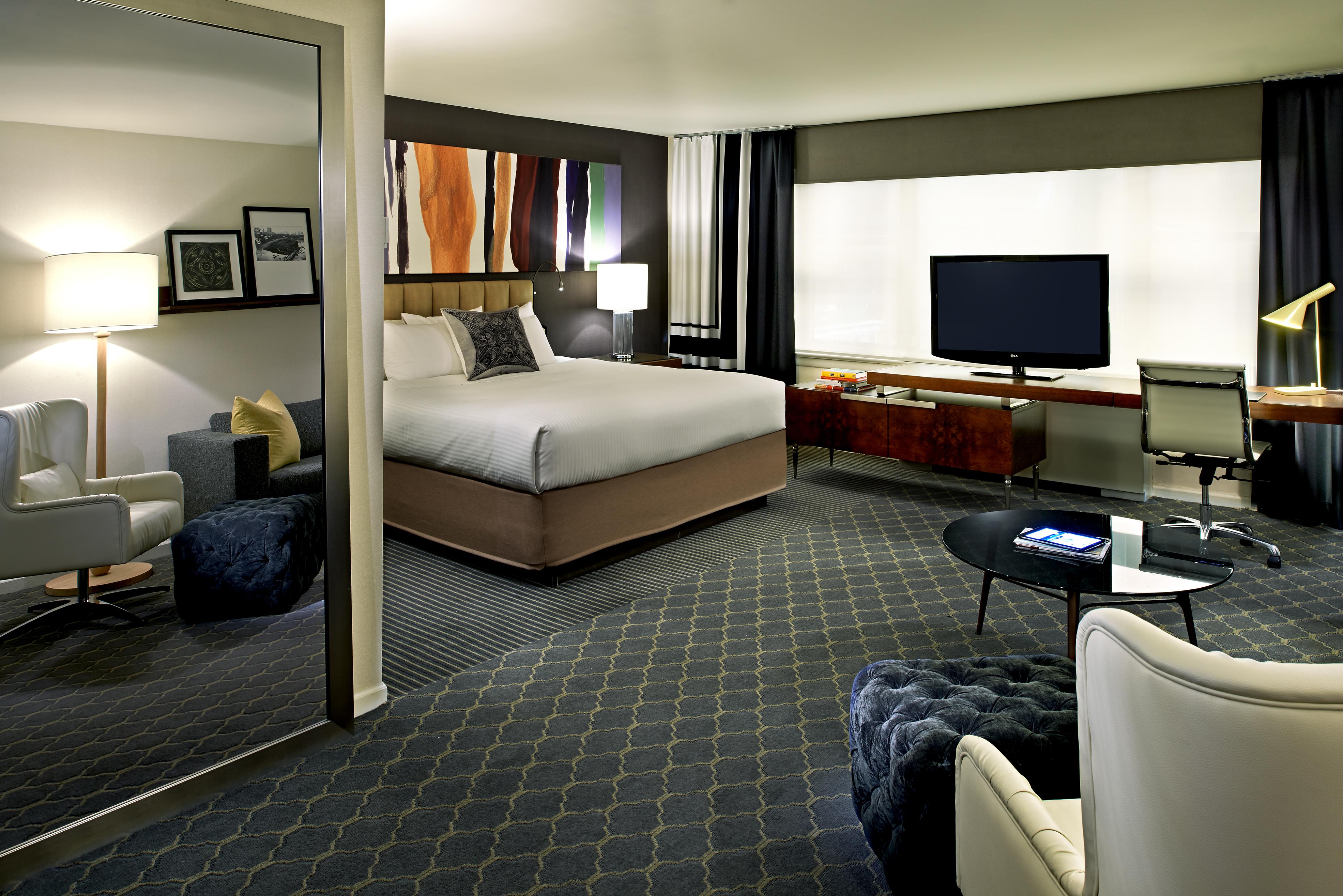 Khách sạn The Fifty Sonesta 4*