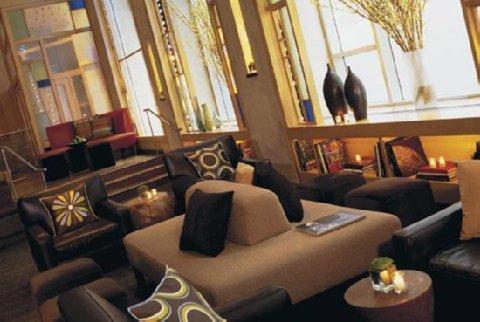 Khách sạn The Maxwell 4*