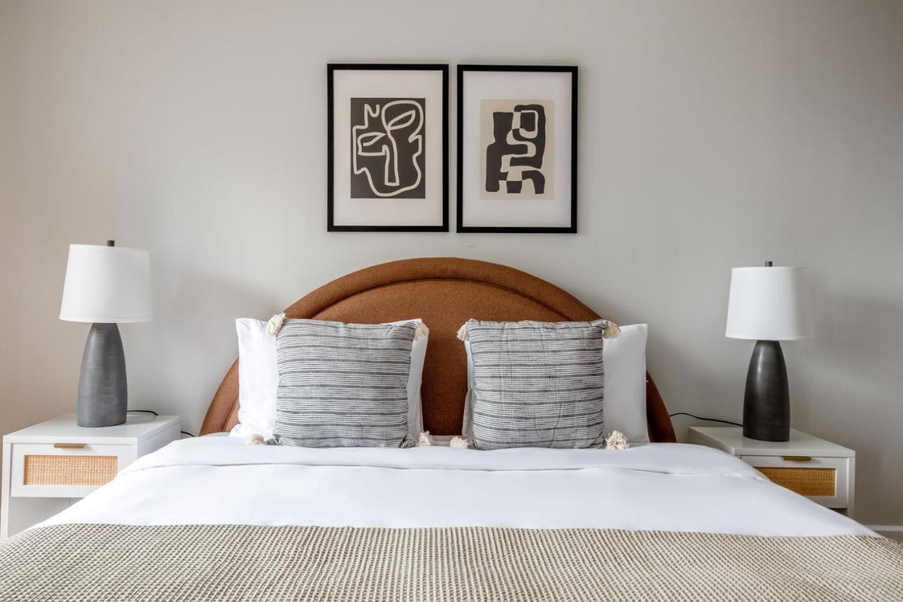 Midtown 2br W Elevator Wd Nr Entertainment Nyc-1227 * New York