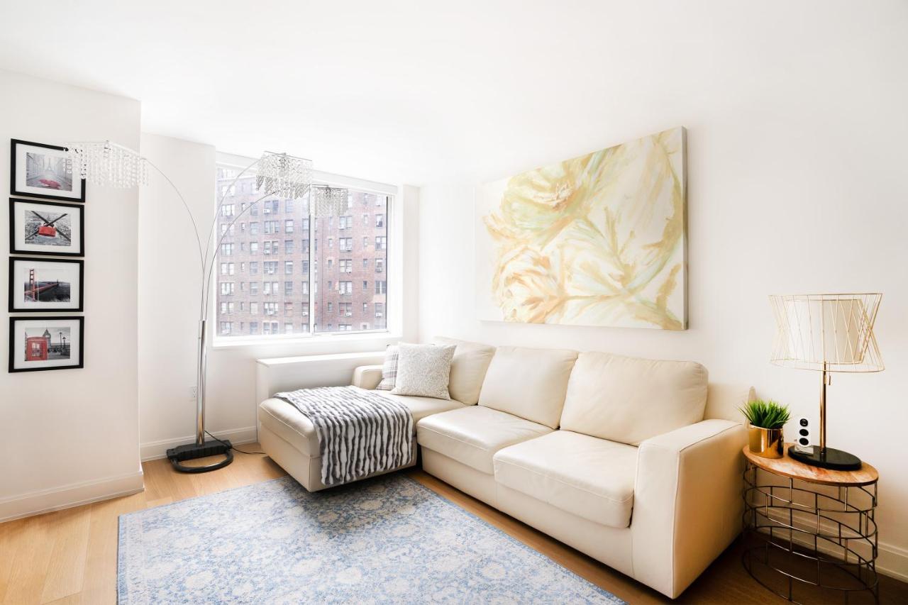 Căn hộ Midtown East 2 Bedroom