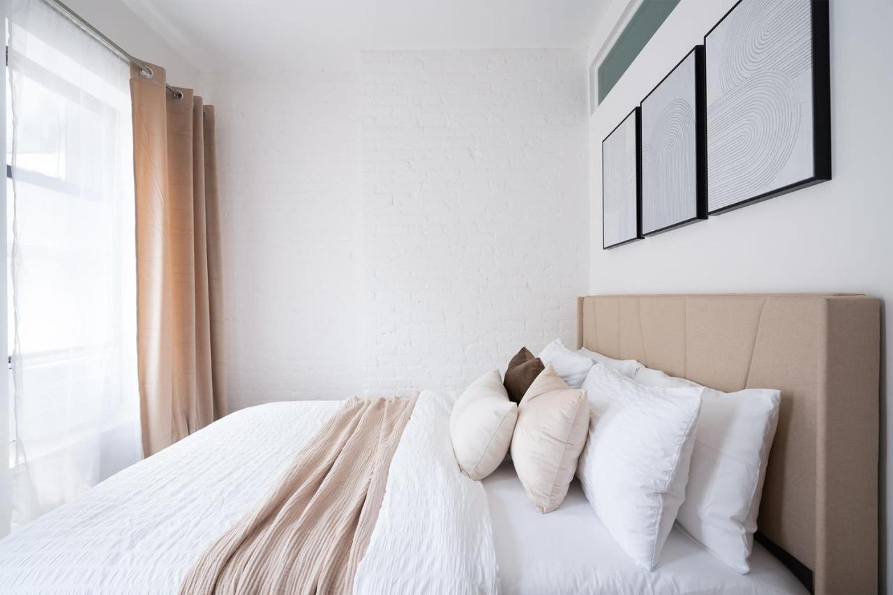 1290-13 Newly Renovated 2 Bedrooms In Ues Apartment *