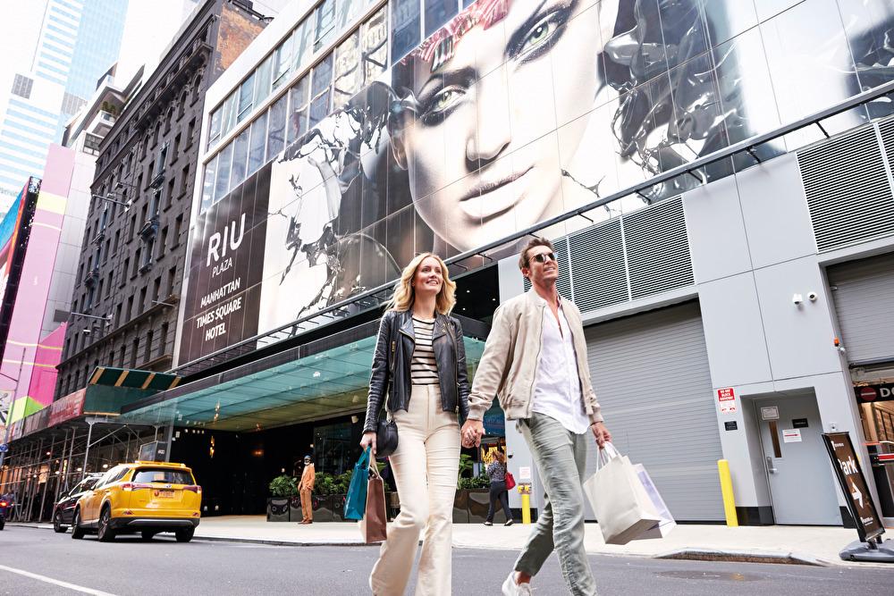 Khách sạn Riu Plaza Manhattan Times Square