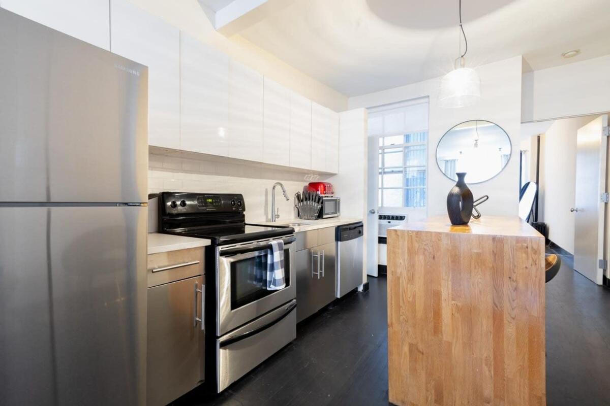 E10-1 Designer East Village Townhouse 1br Nova York