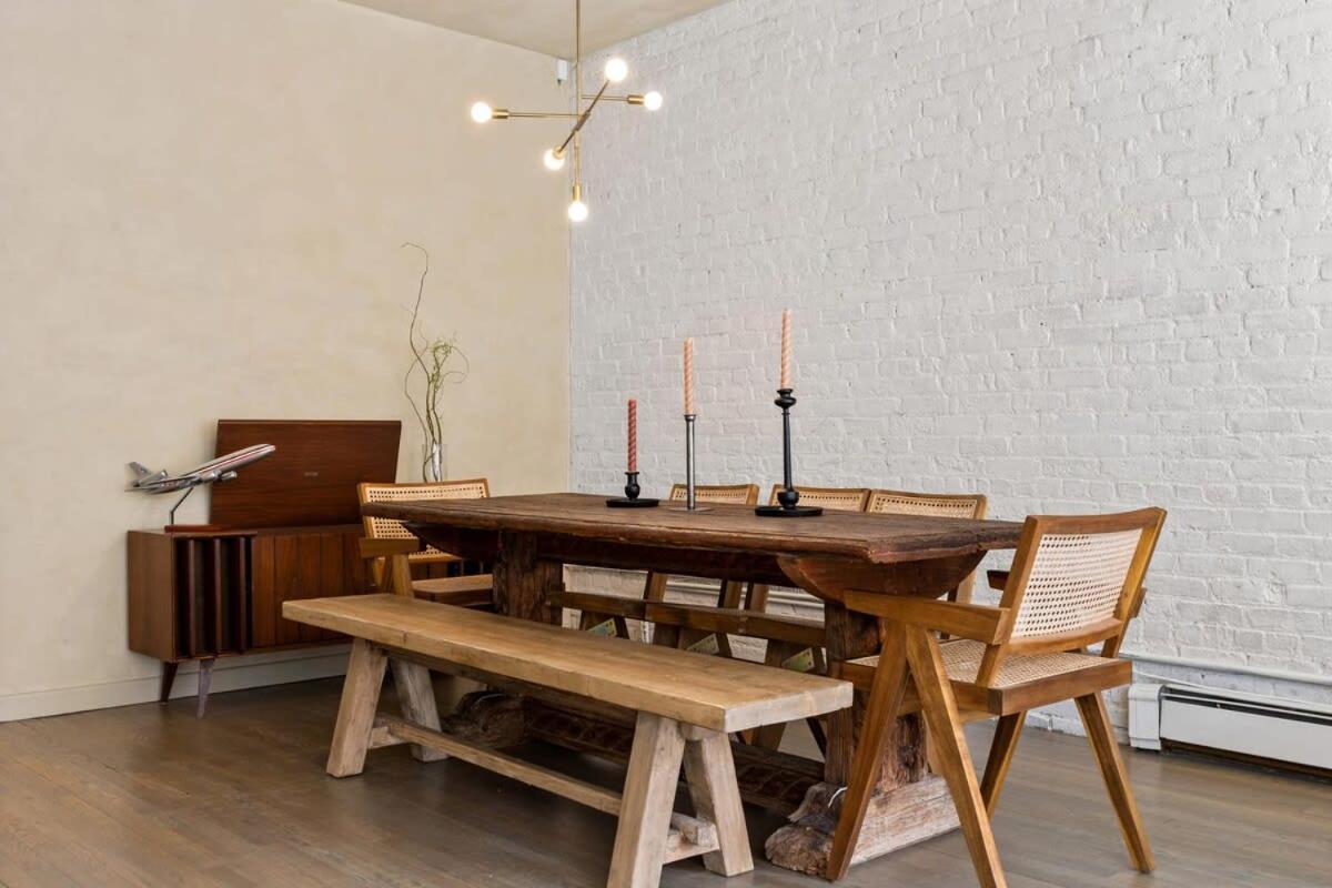 Căn hộ Tribeca Loft Vanderbilt By Rovetravel *