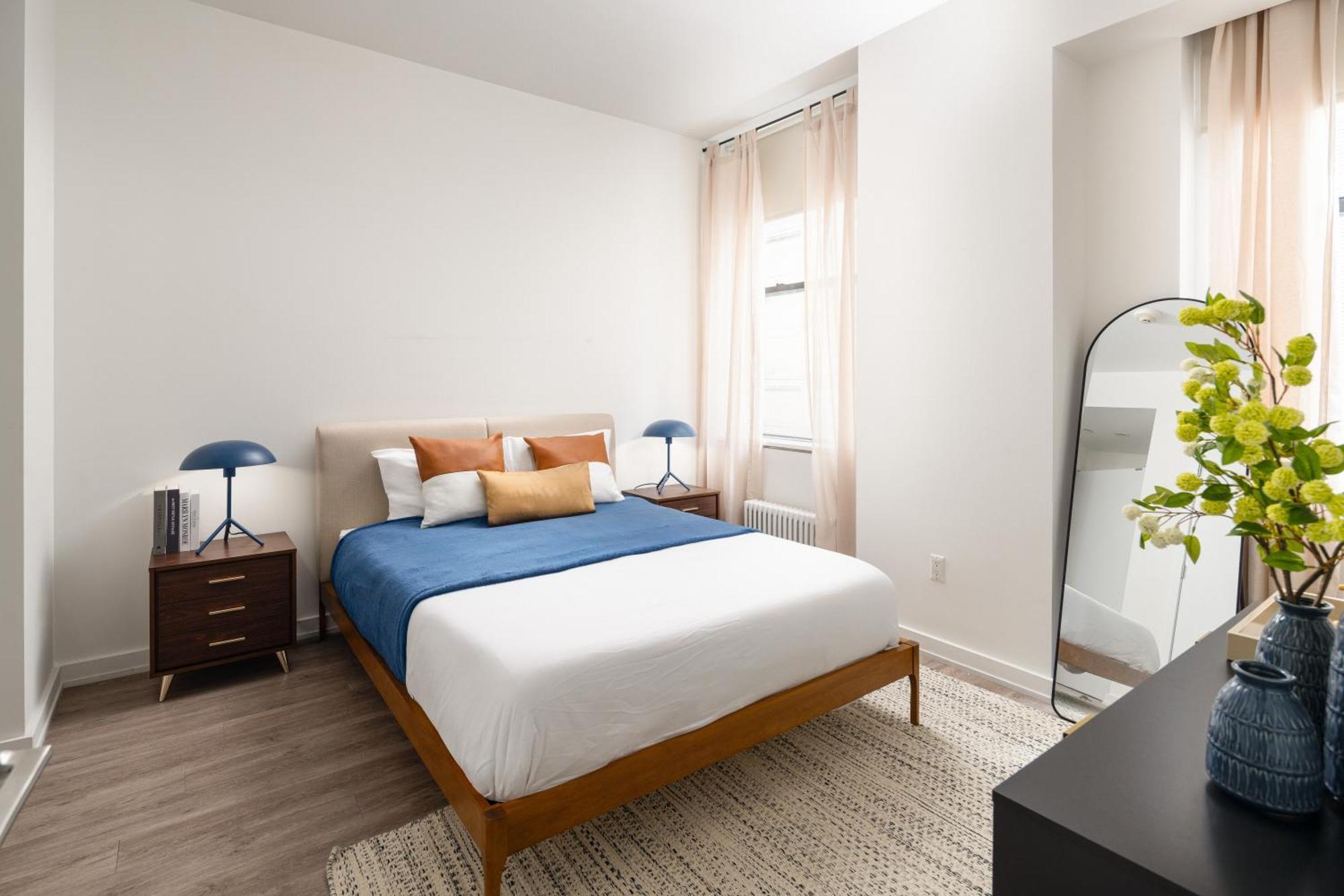 Căn hộ Luxury 2bd Nr St Gym Rooftop W/d *