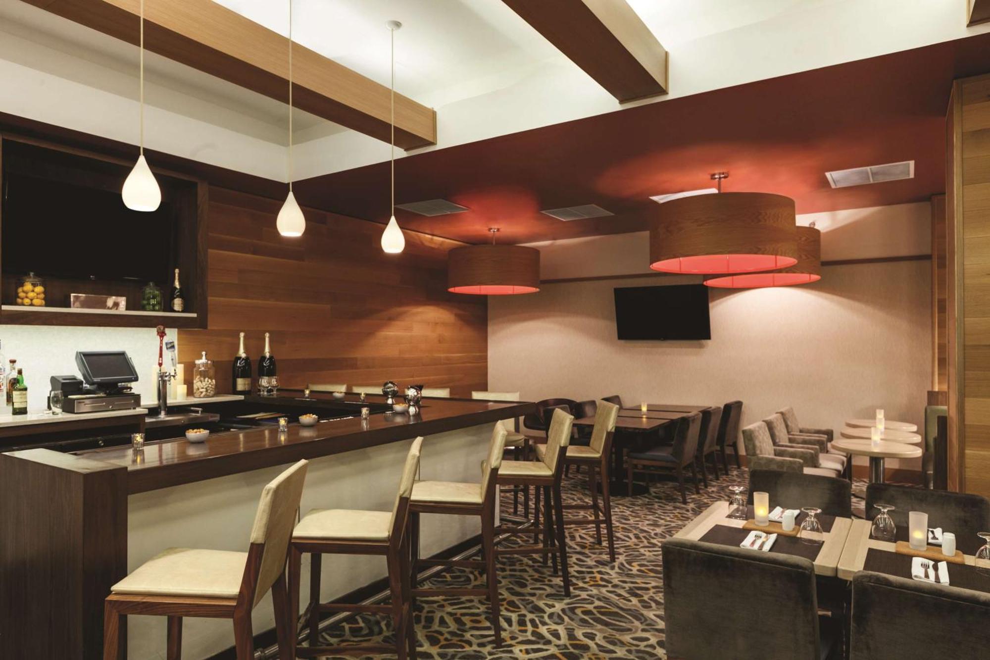 Khách sạn Hilton Garden Manhattan Midtown East