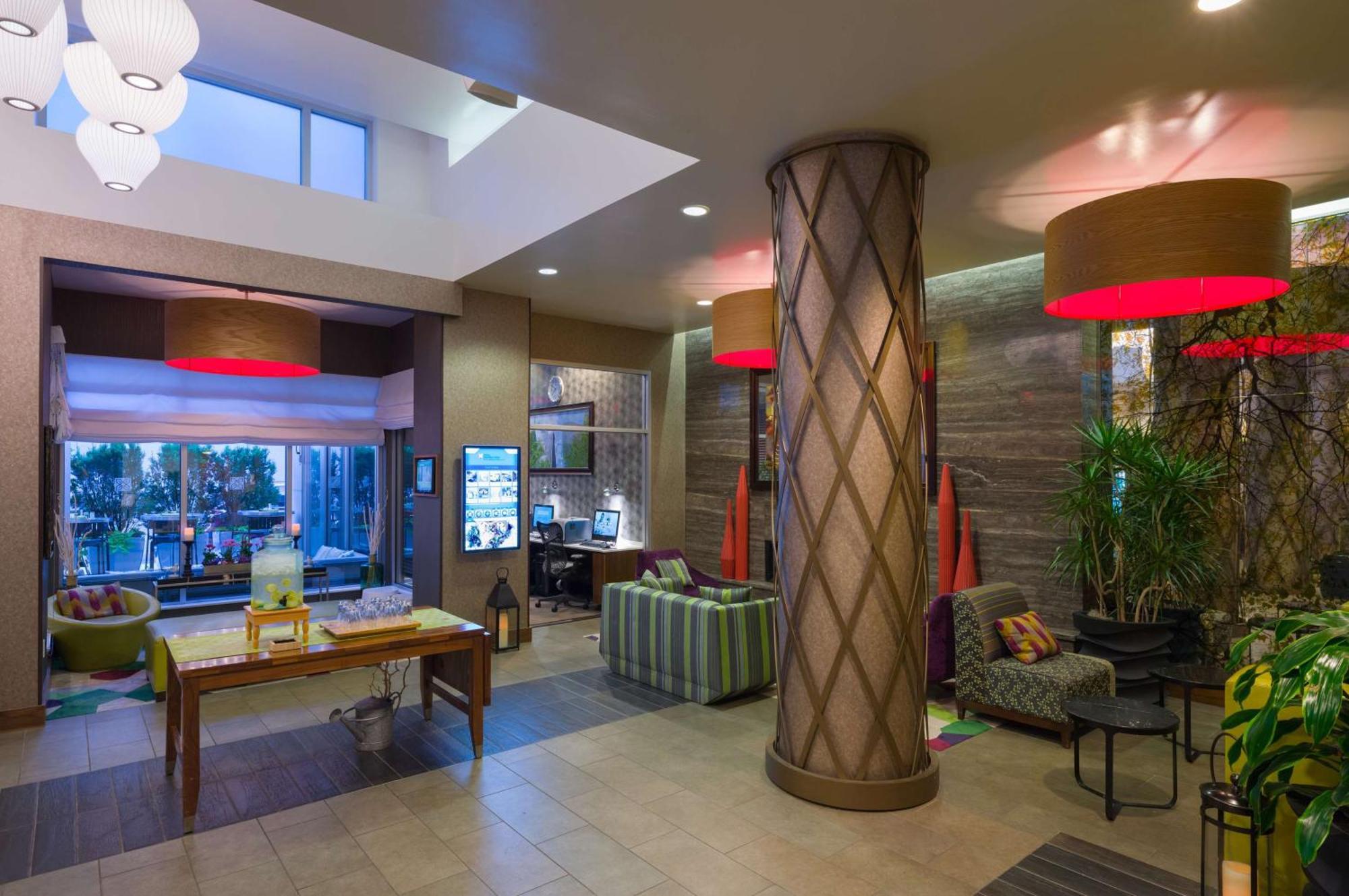 Hilton Garden Manhattan Midtown East Khách sạn 3*