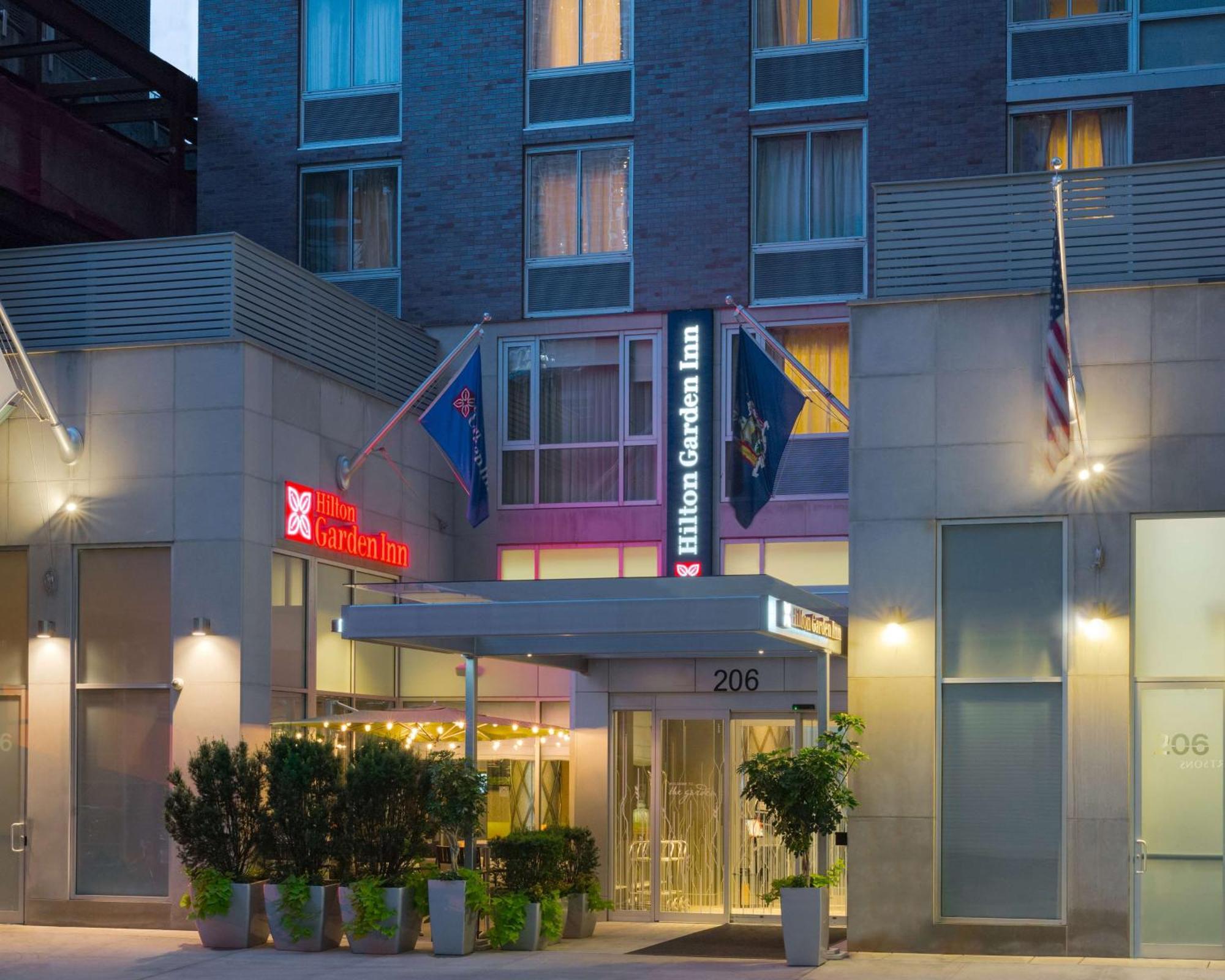 Khách sạn Hilton Garden Manhattan Midtown East