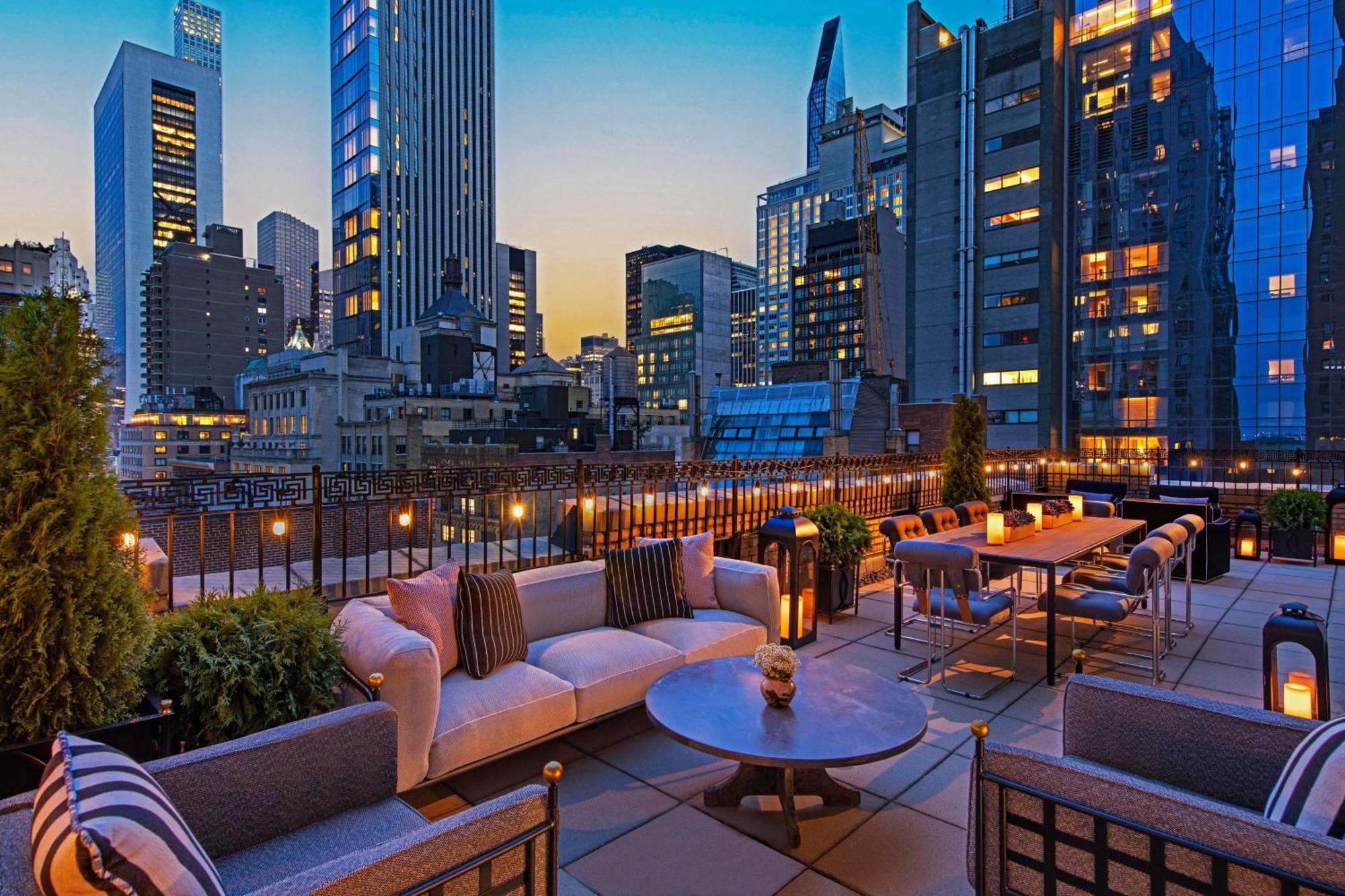 Khách sạn Jw Marriott Essex House 5*