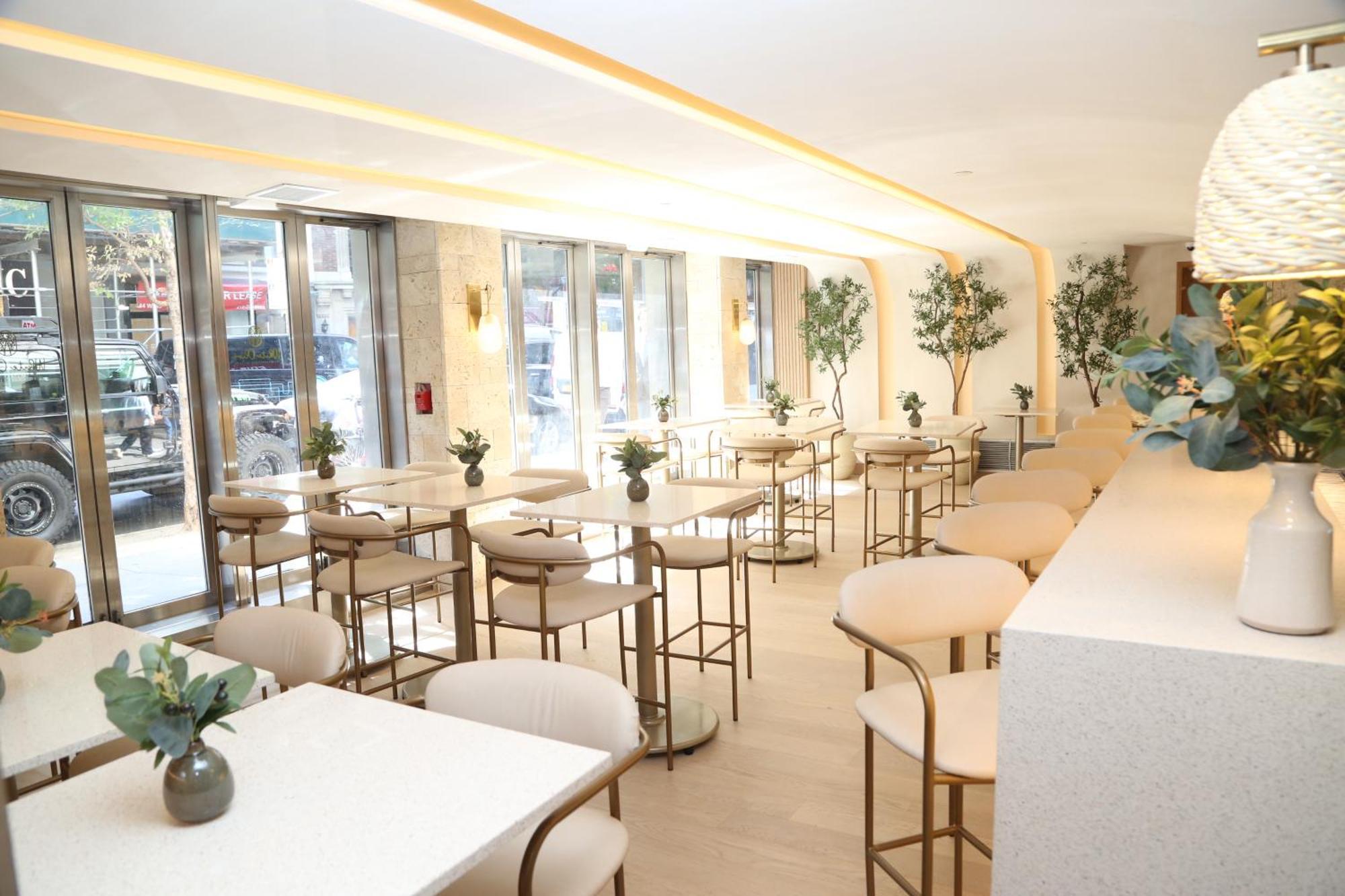 Khách sạn Shoreham 4*