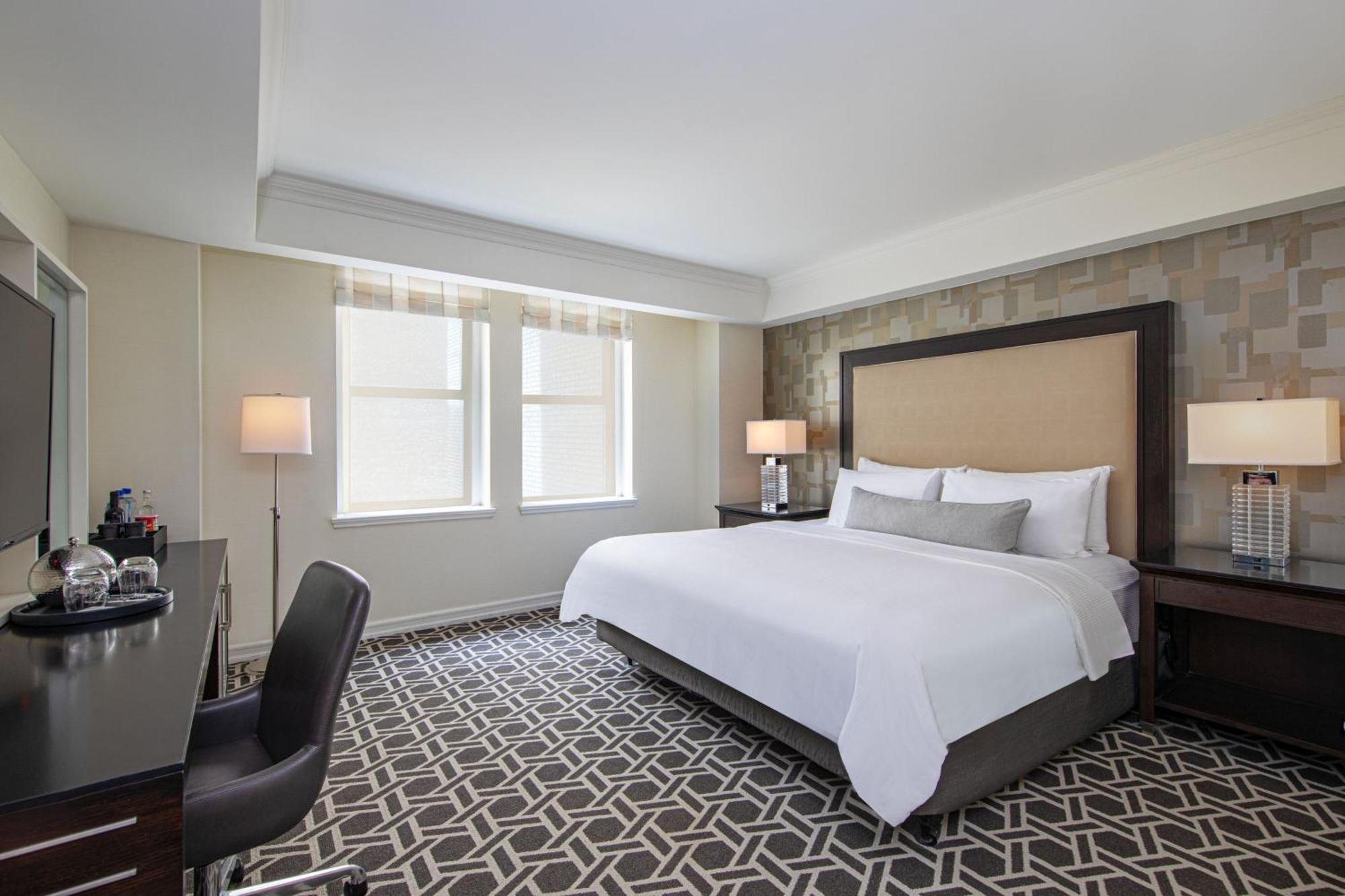Khách sạn Jw Marriott Essex House 5*