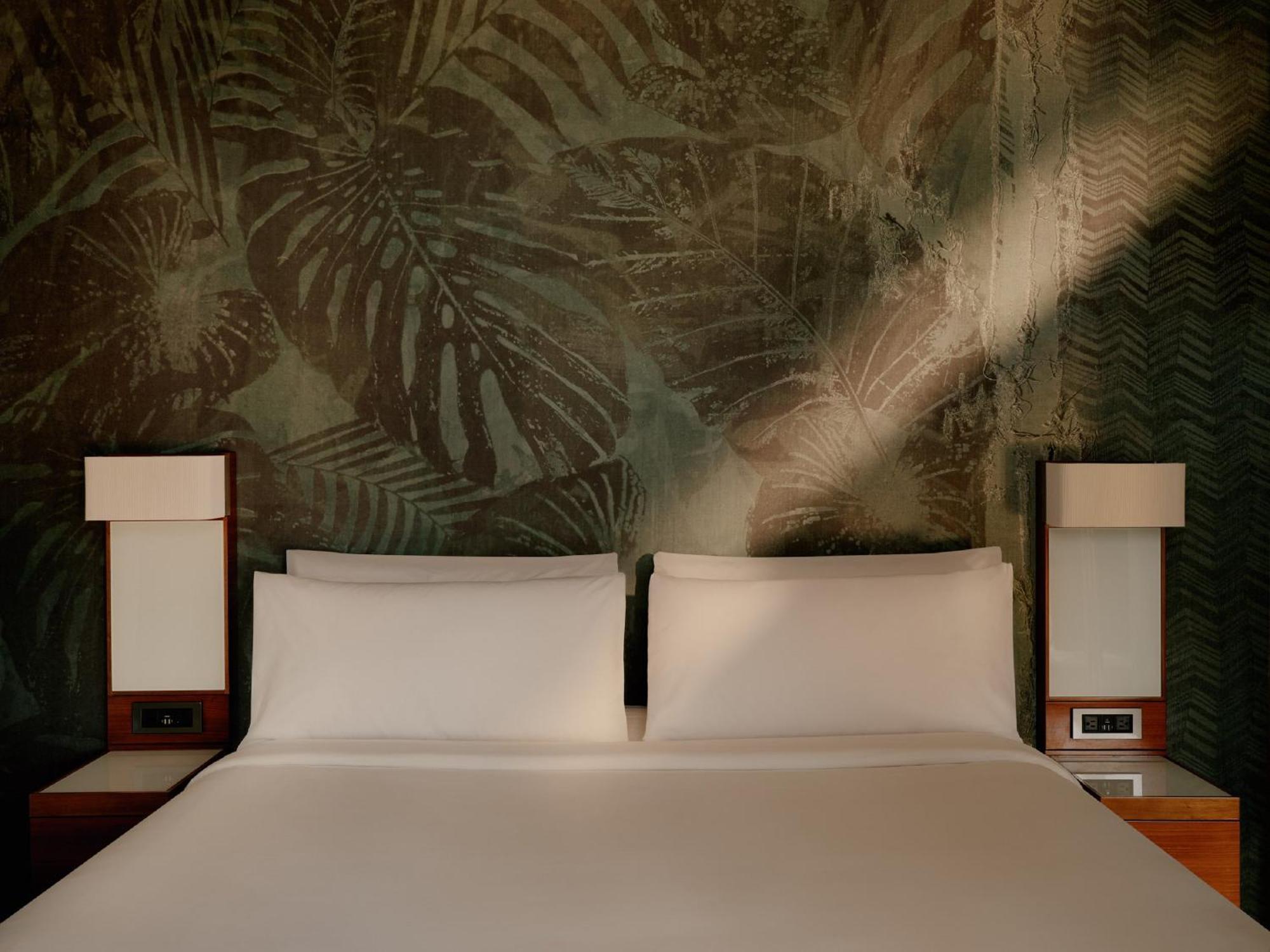 Khách sạn The Cloud One New York-downtown, By The One Group 4*