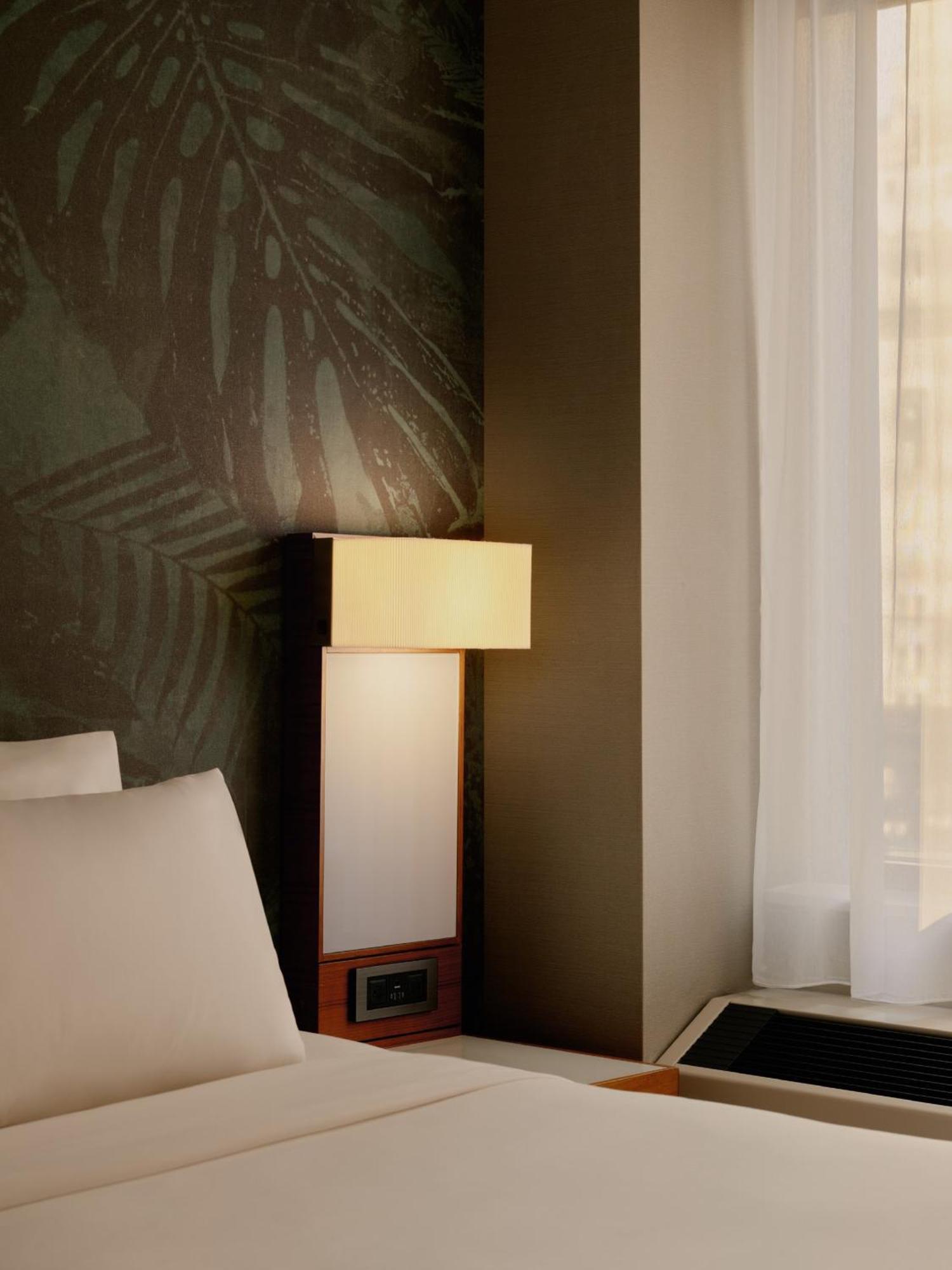The Cloud One New York-downtown, By The One Group Khách sạn 4*