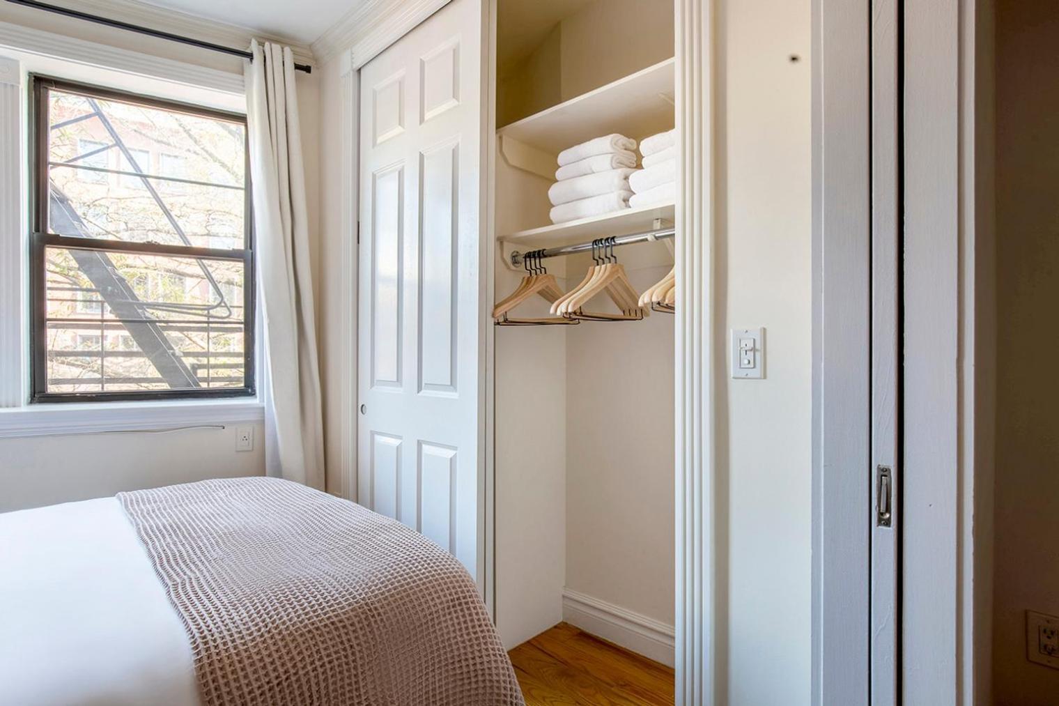 West Village 1br W Wd Nr Restaurants Cafes Nyc-1033 New York