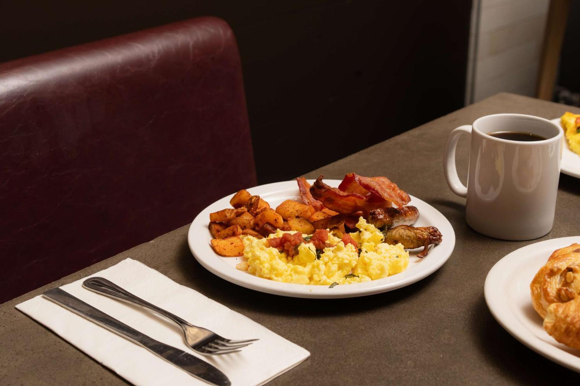 Embassy By Hilton Manhattan Times Square Khách sạn New York