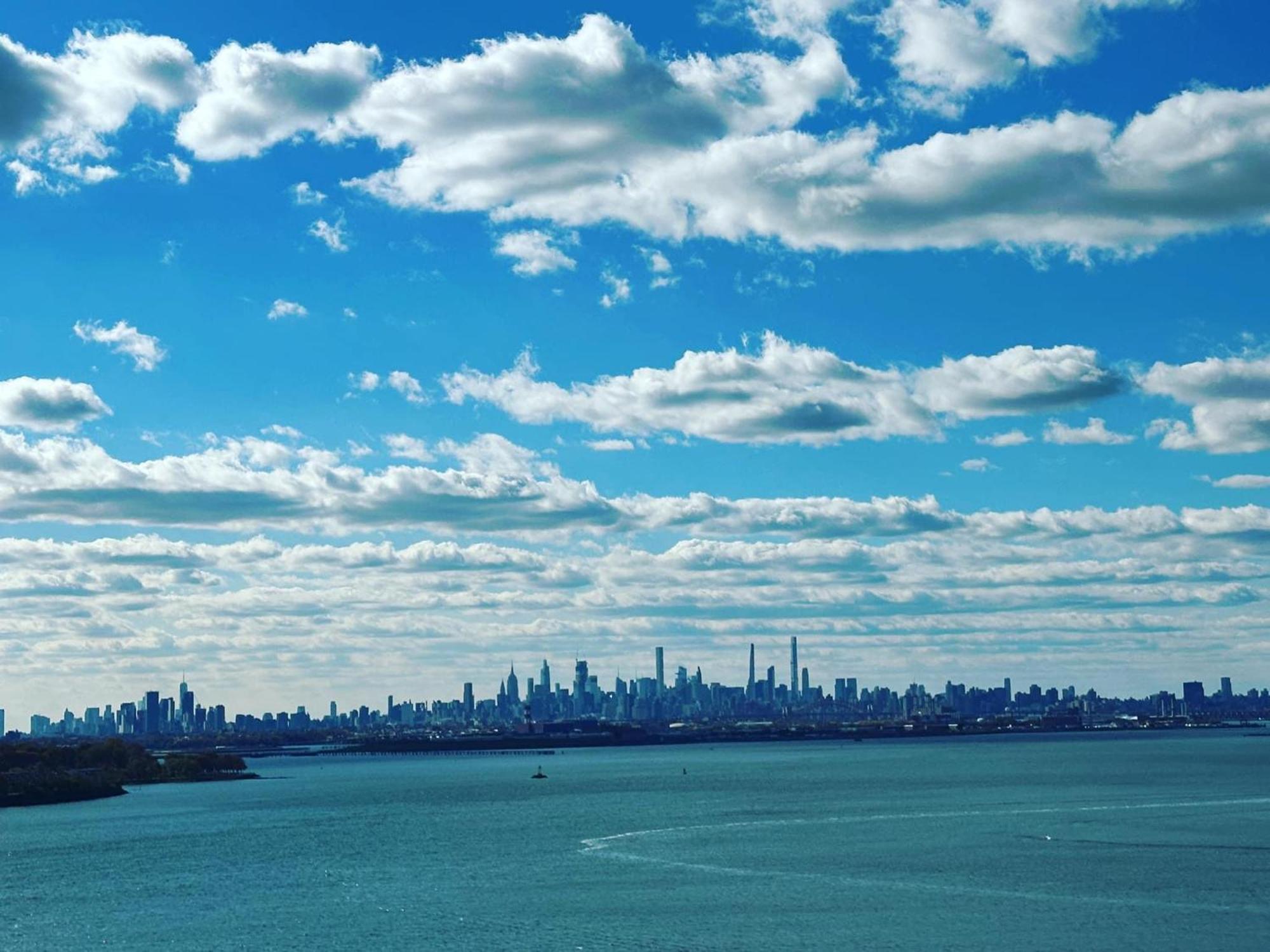 Ly 2* Nova York