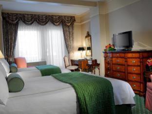 Khách sạn Elysee By Library Collection 4*