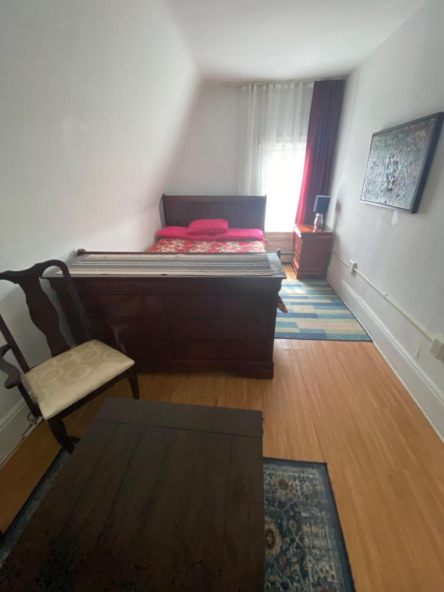 Ở trọ Classical American House New York