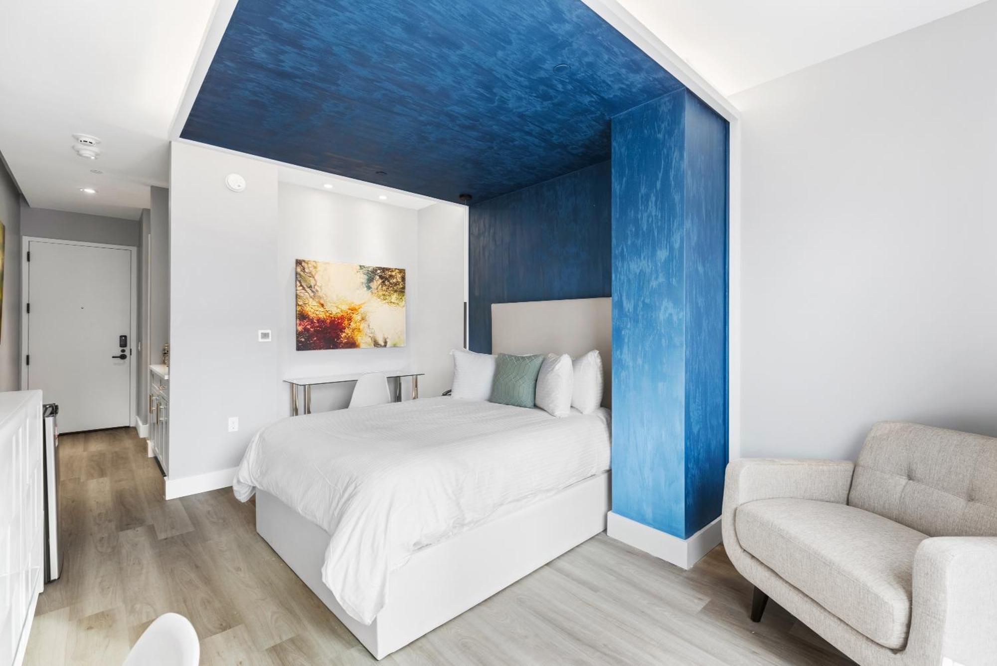 Global Luxury At The Arches Khách sạn