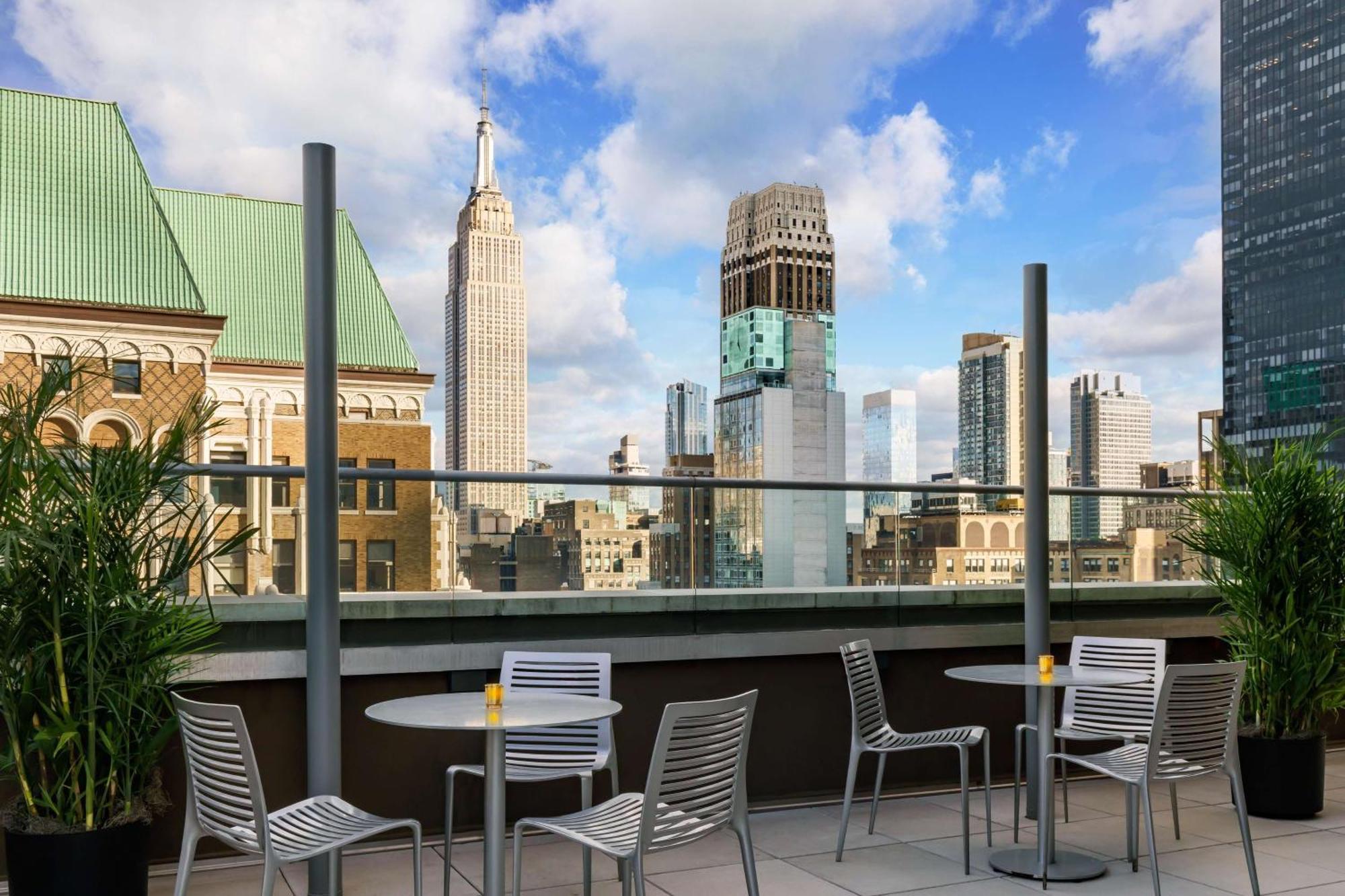 Khách sạn Doubletree By Hilton Times Square South
