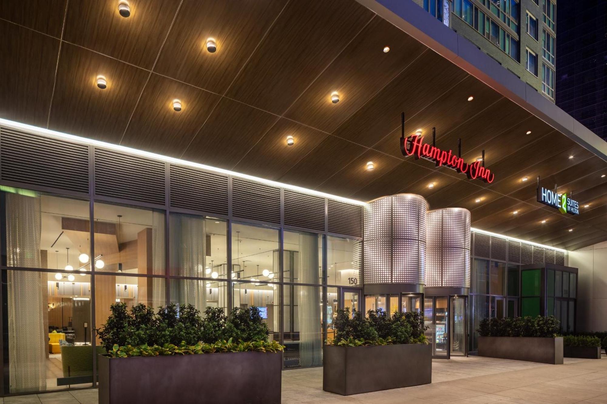 Home2 By Hilton Times Square Khách sạn