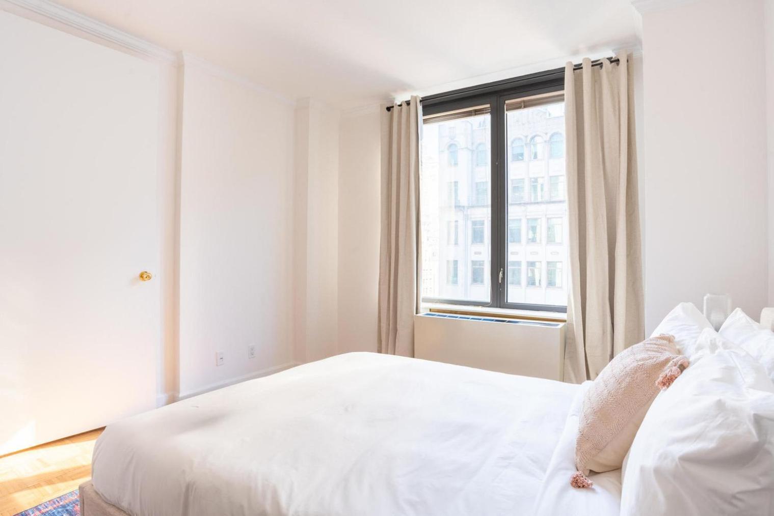 Midtown East 2br W Doorman Gym Nr Bloomingdales Nyc-1352 Apartamento *