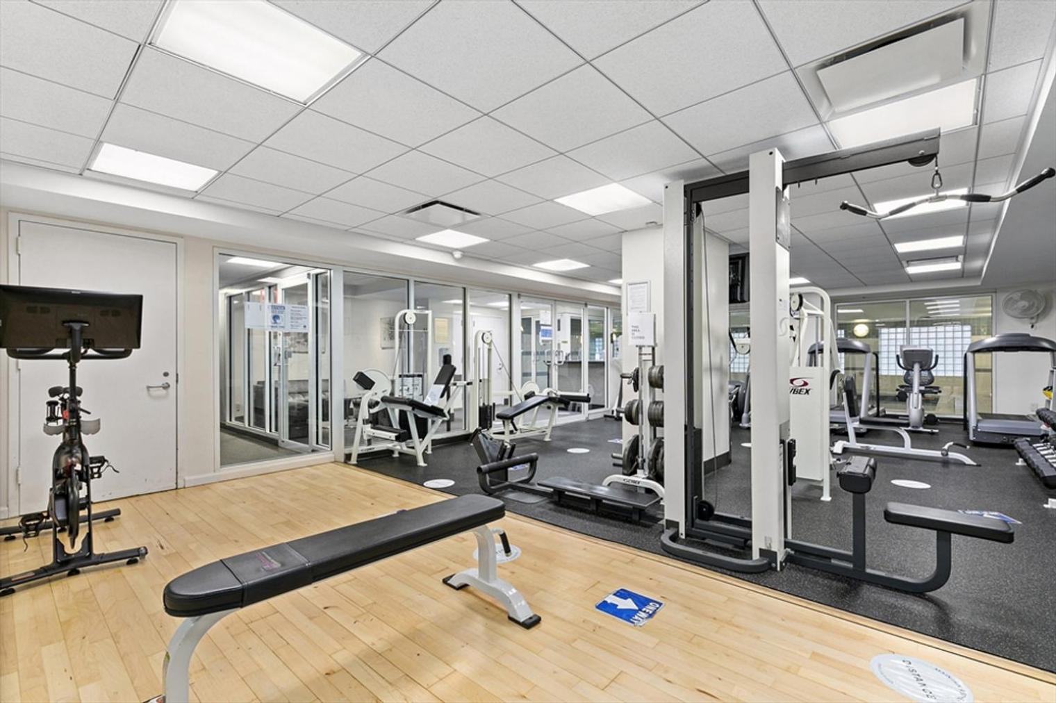 Midtown East 2br W Doorman Gym Nr Bloomingdales Nyc-1352 Nova York