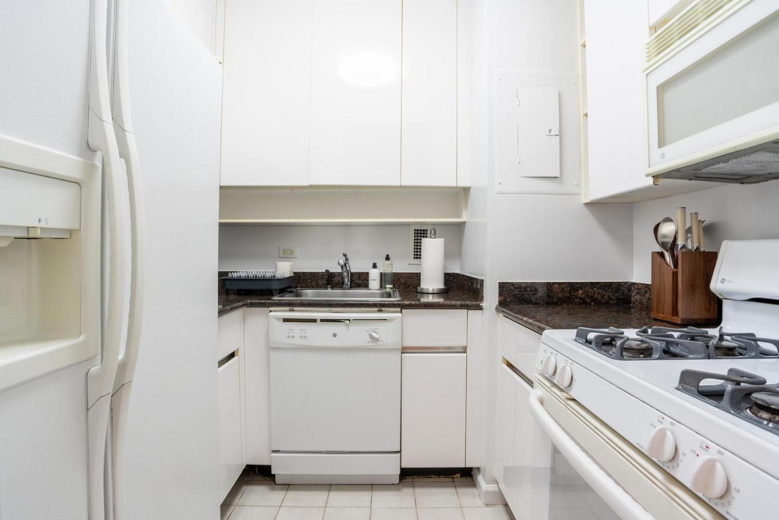 Midtown East 2br W Doorman Gym Nr Bloomingdales Nyc-1352 Apartamento Nova York