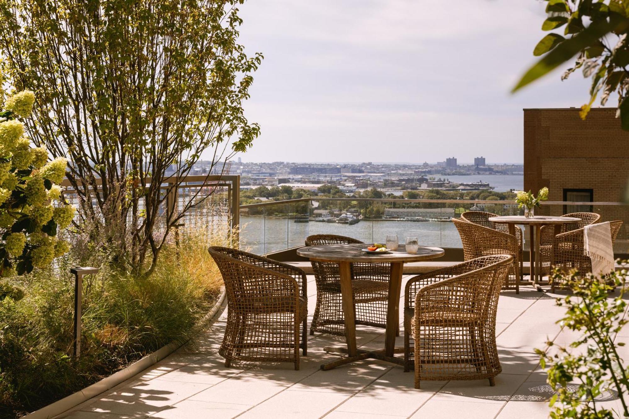 Sonder Battery Park Khách sạn hẻo lánh 2*