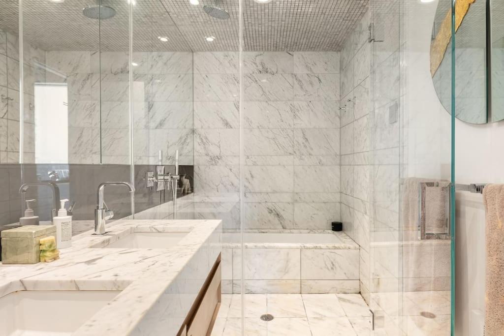 Apartamento Brand New Five Bedroom Penthouse Nova York