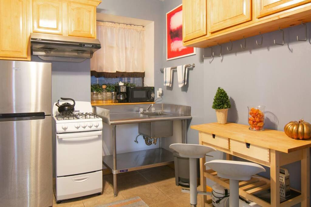Căn hộ 2 Bedroom With 3 Beds - Friends & Family *