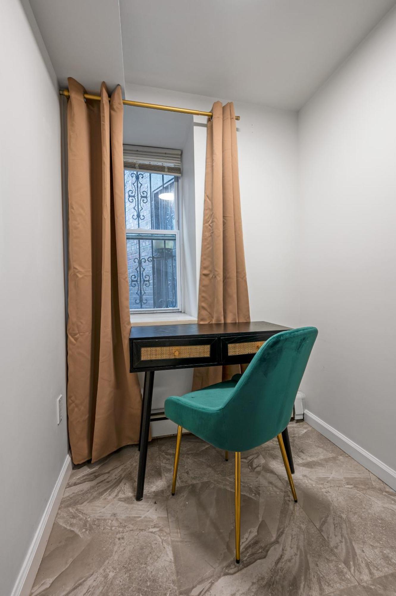 Active Park East 3bedrooms 2 Bathrooms 1700 Sf Hotel Nova York