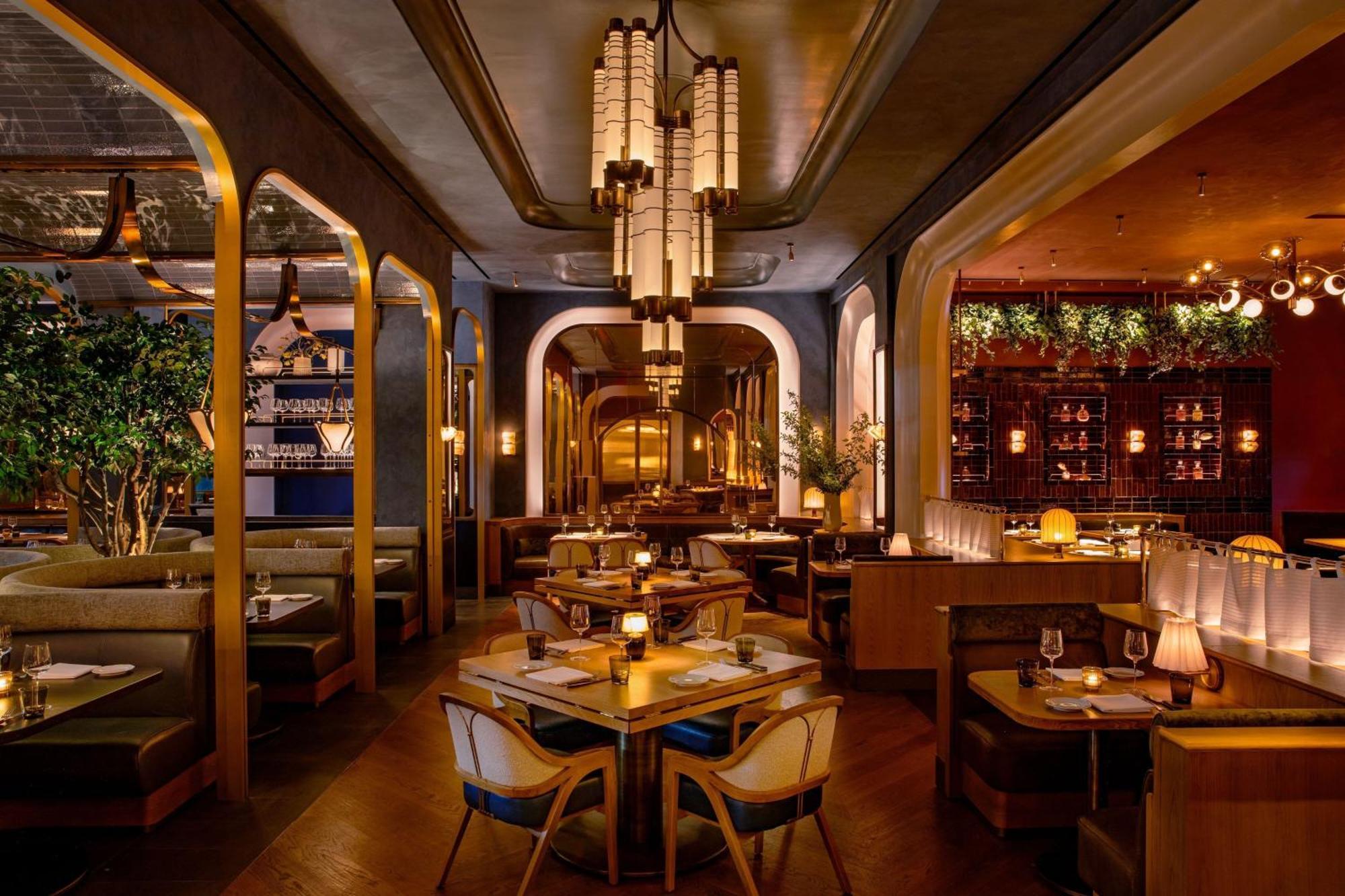 Khách sạn Jw Marriott Essex House 5*