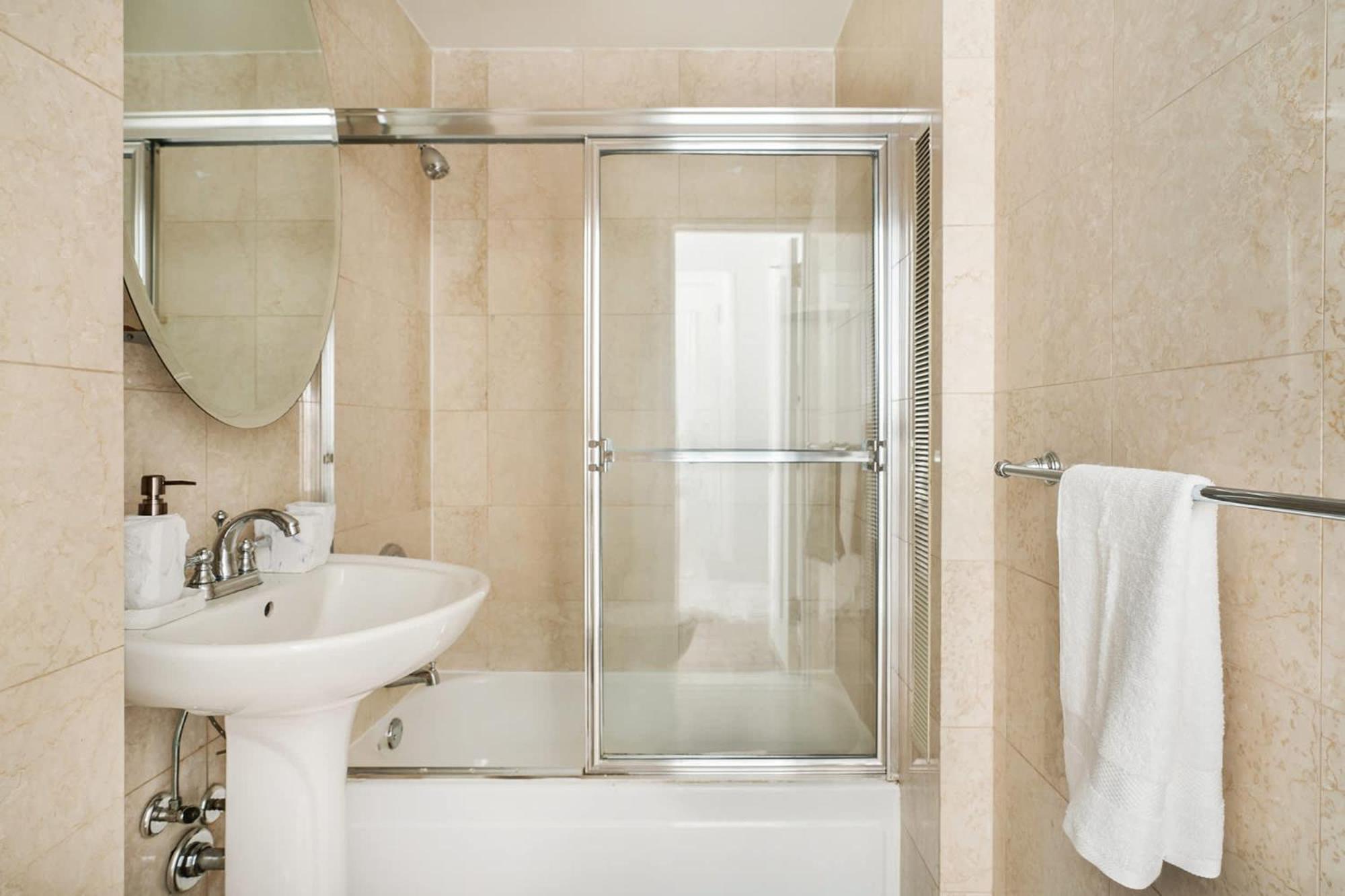Apartamento 73-1504 Newly Reno Uws Doorman Gym Laundry *
