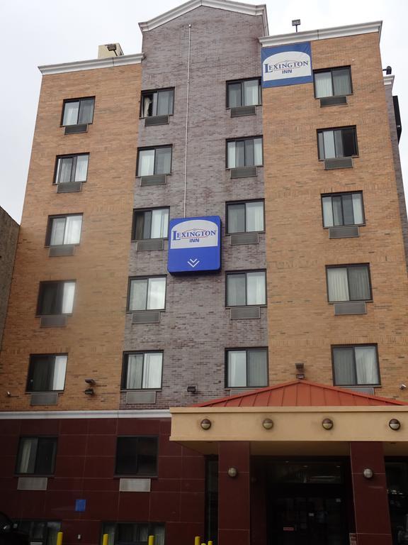 Khách sạn Lexington 2*