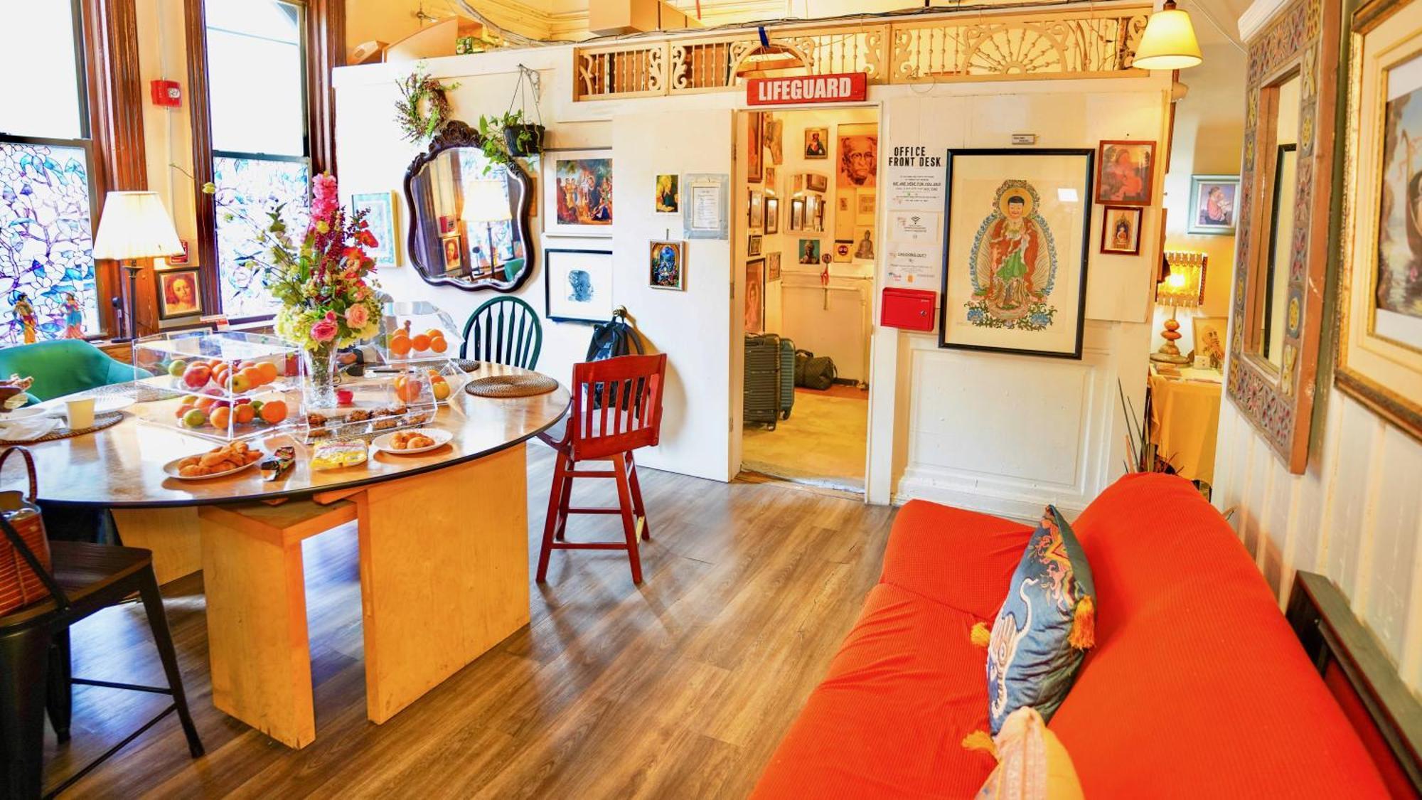Nhà trọ Interfaith Retreats *