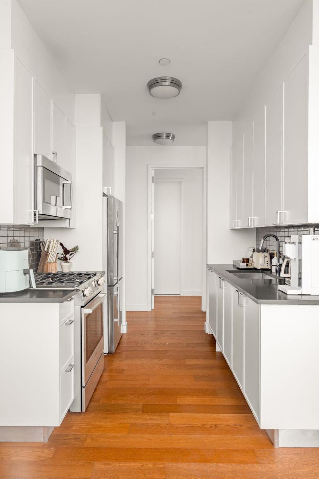 Elegant 2bed 2bath Just Minutes From Park & Broadway Nova York