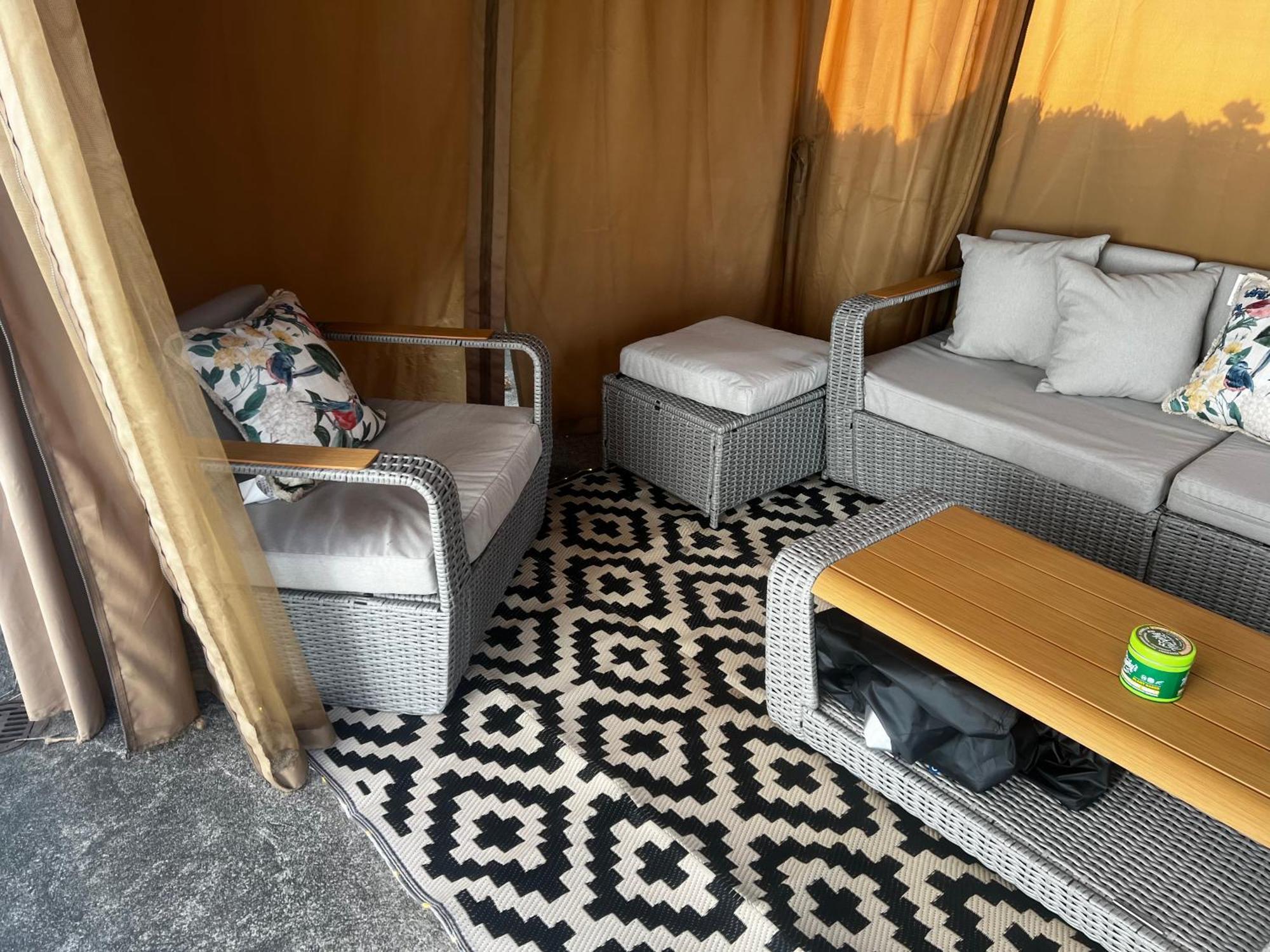 Spacious Comfy In Cozy Classy Duplex Nhà khách 2*
