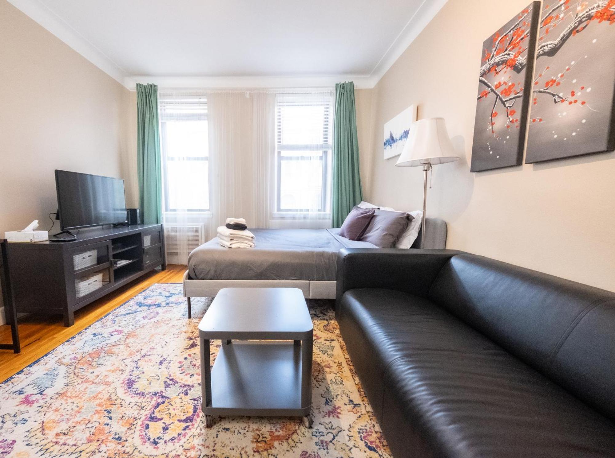 Bright Studio In Central Nyc Apartment New York
