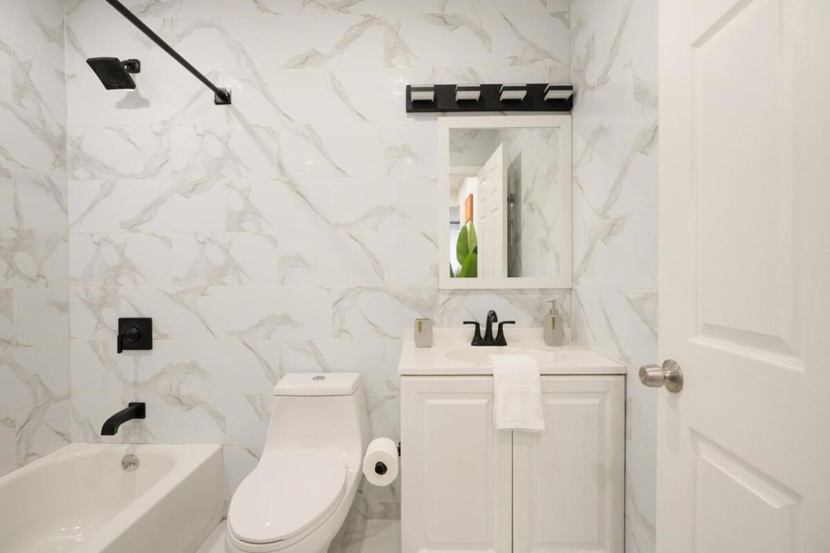 240-10 New Modern Ues W&d Apartamento Nova York