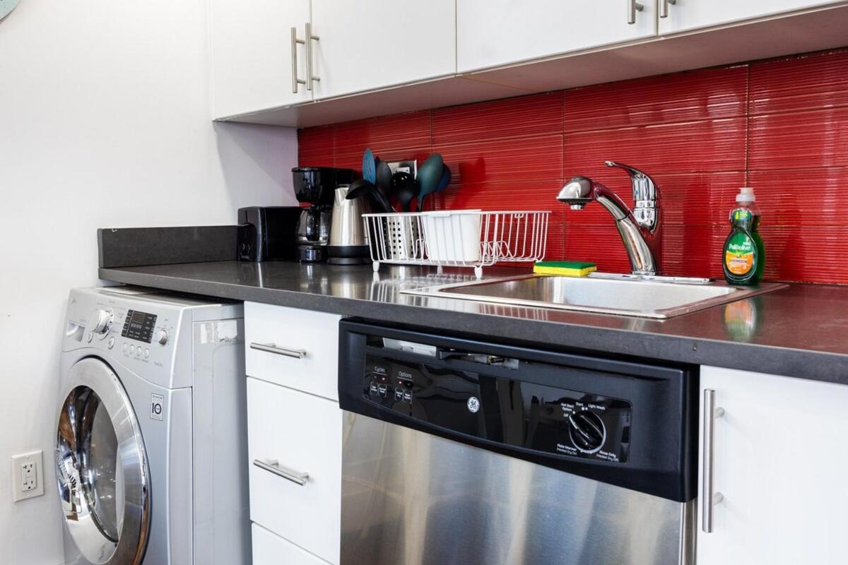 809-6b New 2br Duplex With Private Patio