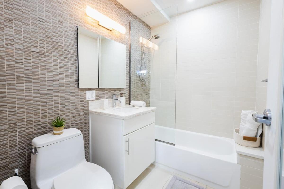 Apartamento 809-5b Luxury With A Private Balcony Nova York