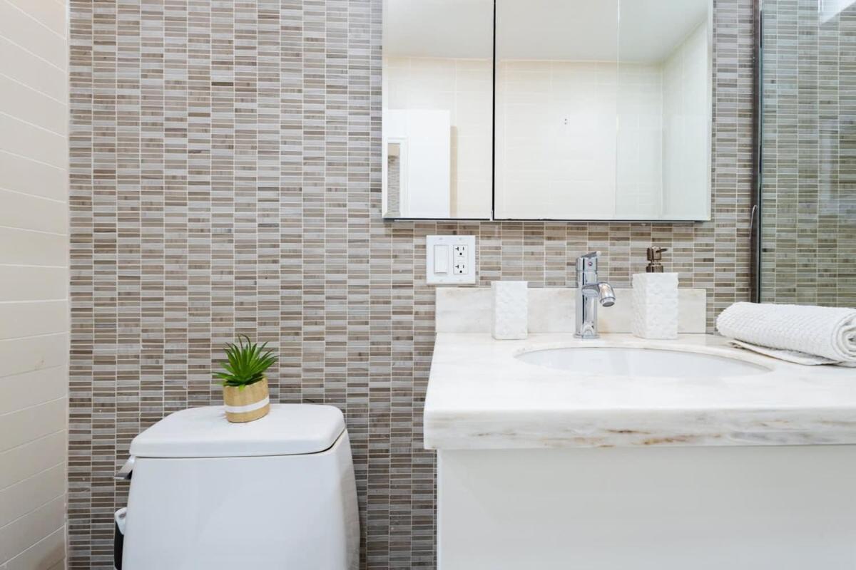 809-5b Luxury With A Private Balcony Apartamento *