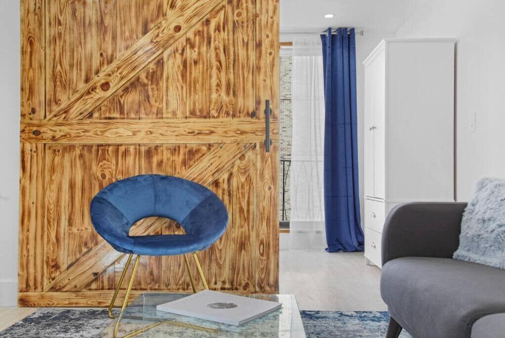 Căn hộ 75-5c 3br Brand New Luxury Duplex W&d Elevator *